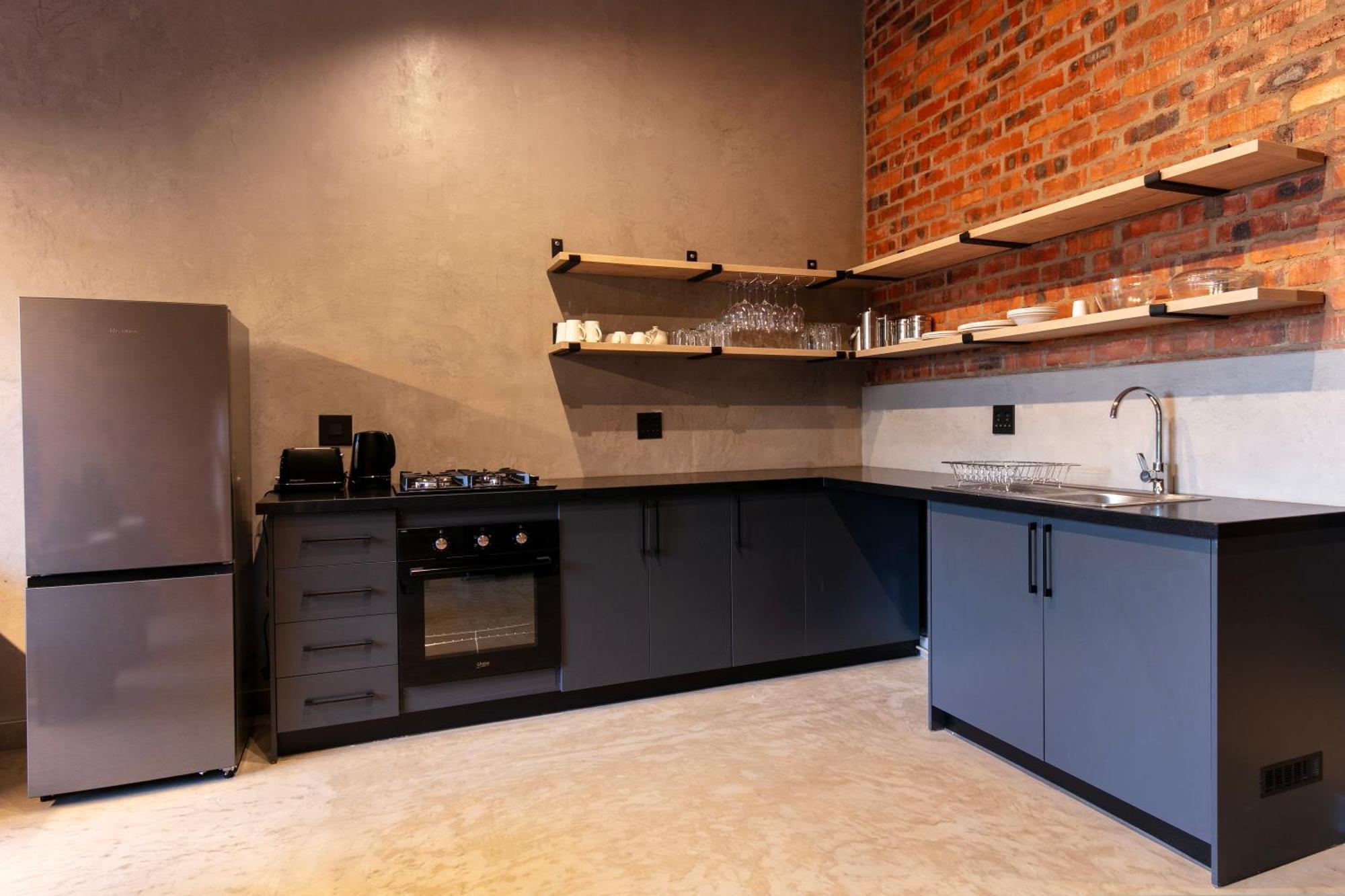Menlyn Lofts Apartment
