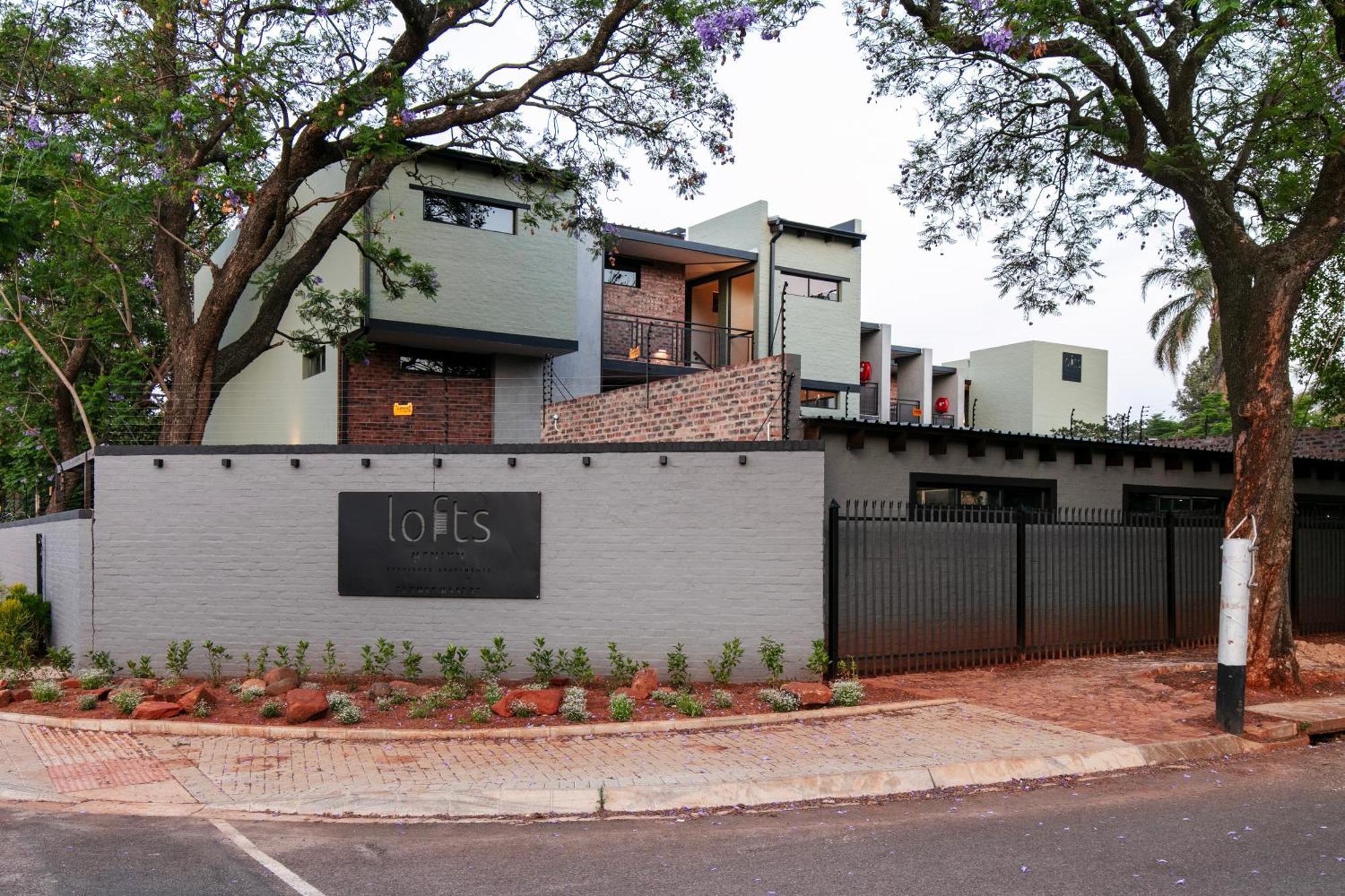 Menlyn Lofts Apartment *